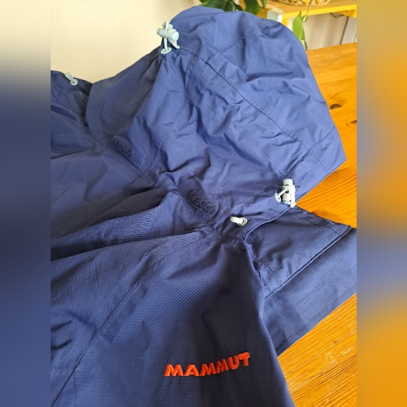 Rain jacket - Picture 4 of 6